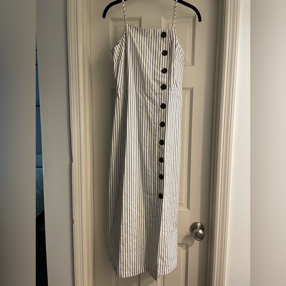 Who what wear Navy and cream stripped midi dress, size small